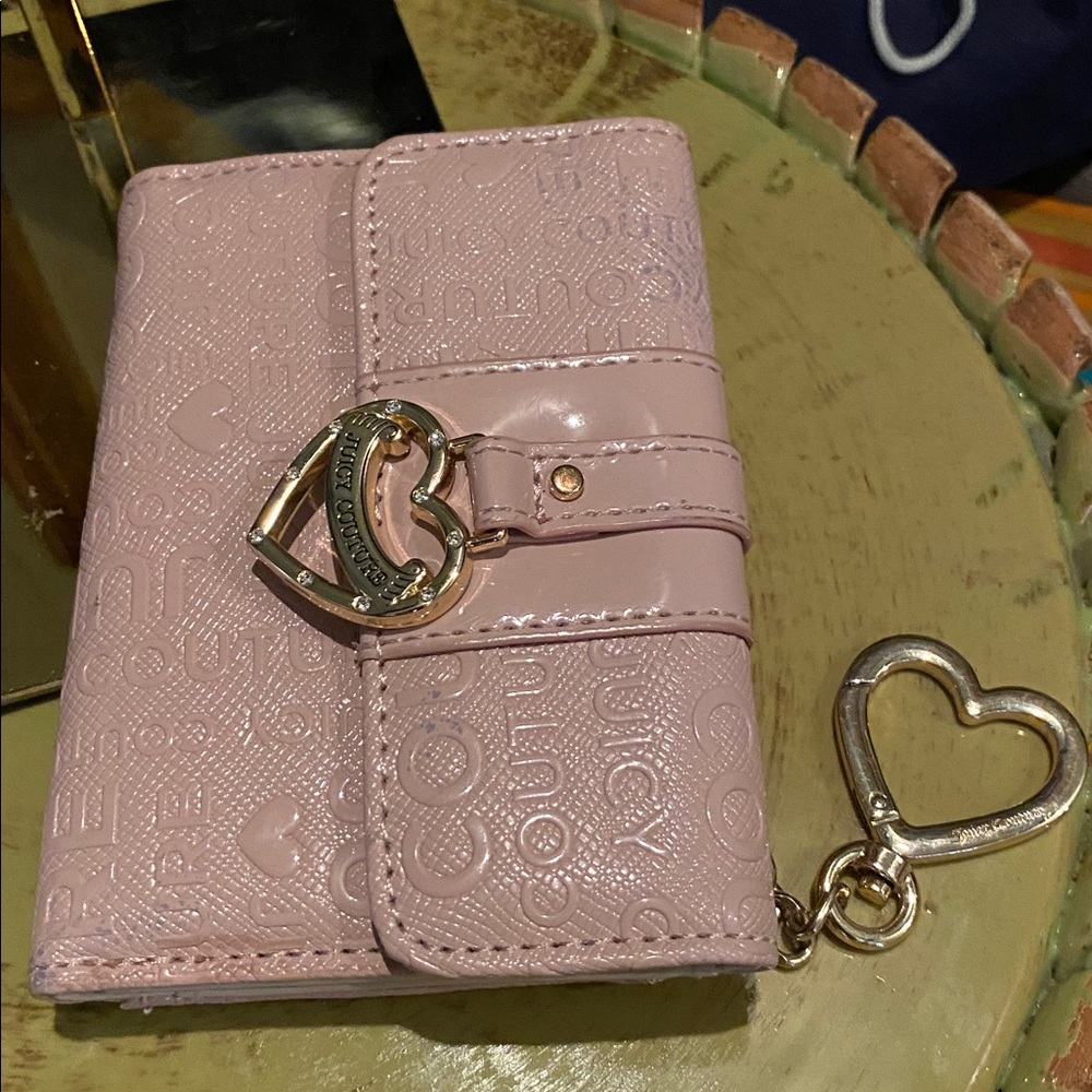 Juicy Couture Double Sided Trifold Wallet - dusty blush/pink color